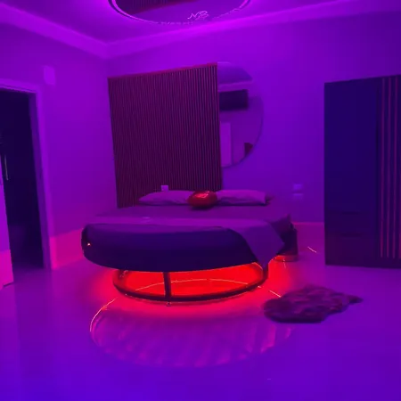 فندق مبيت وإفطار Sn Luxury & 3*
